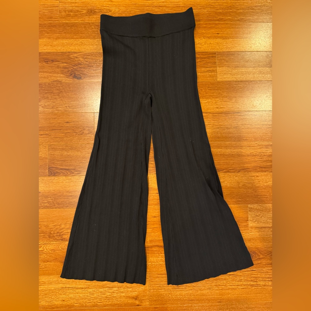 House of Harlow Flare/Bell bottom pants L